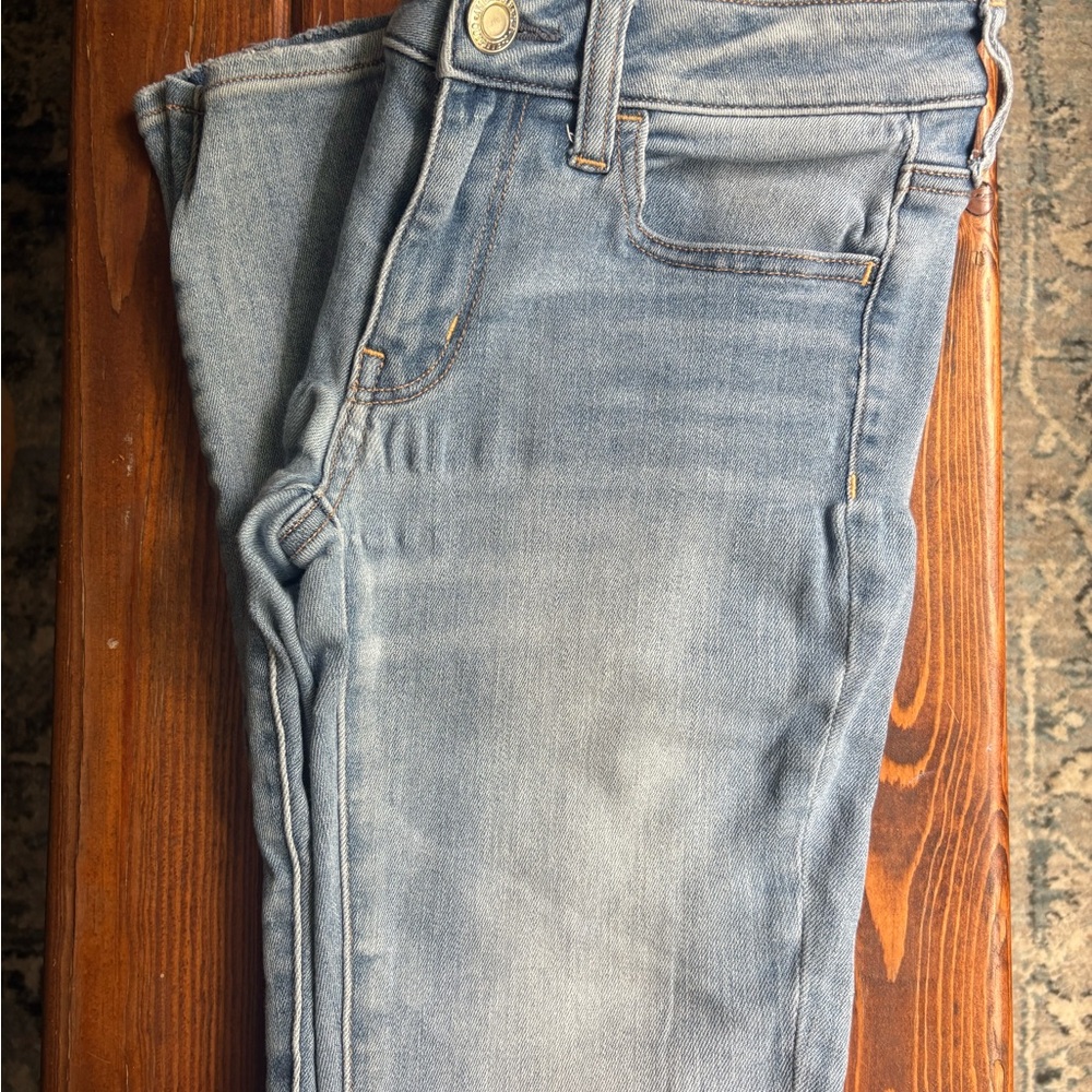 American Eagle Outfitters Light Blue Skinny Jeans